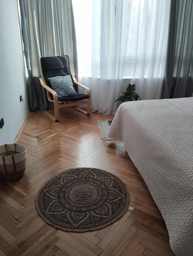 Bea City Center Apartment Tirana Esterno foto